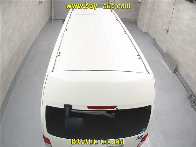 NISSAN CARAVAN 2012