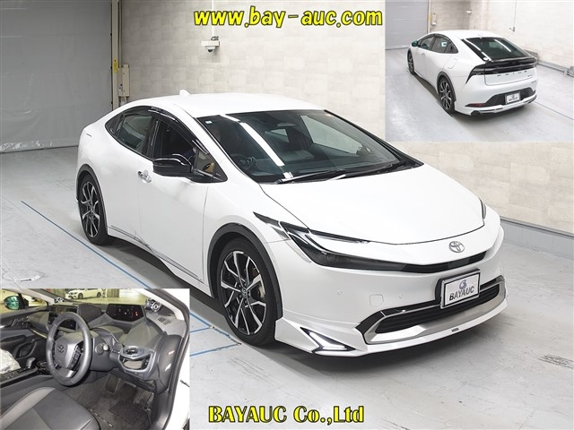 TOYOTA PRIUS 2024