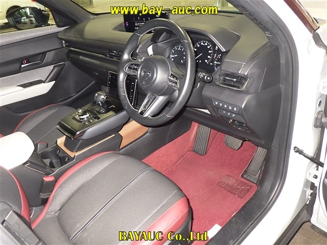 MAZDA MX-30 2020