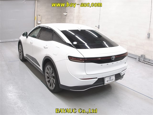 TOYOTA CROWN CROSSOVER 2023