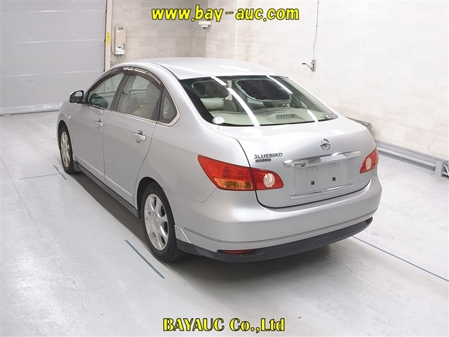 NISSAN SYLPHY 2009