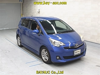 TOYOTA RACTIS 2012
