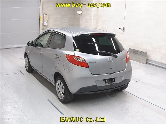 MAZDA DEMIO 2014