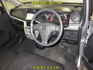 DAIHATSU MOVE 2014