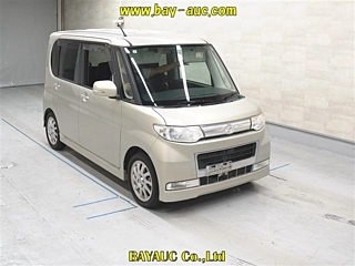 DAIHATSU TANTO 2009