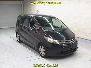 HONDA FREED 2010