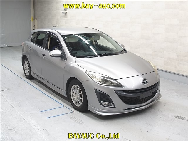 MAZDA AXELA 2010