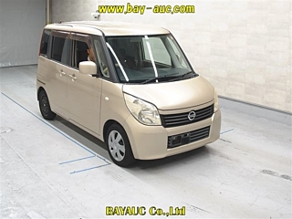 NISSAN ROOX 2010