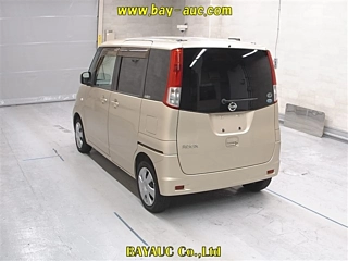 NISSAN ROOX 2010