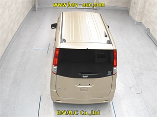 NISSAN ROOX 2010