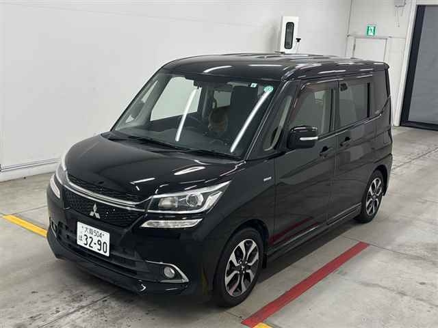 MITSUBISHI DELICA D2 2017