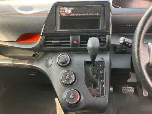 TOYOTA SIENTA 2018