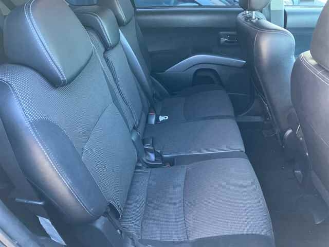 MITSUBISHI OUTLANDER 2008