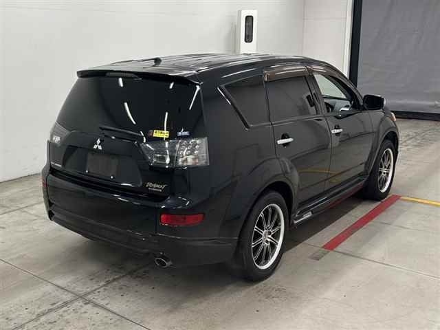 MITSUBISHI OUTLANDER 2008