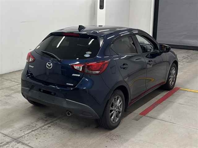 MAZDA DEMIO 2018