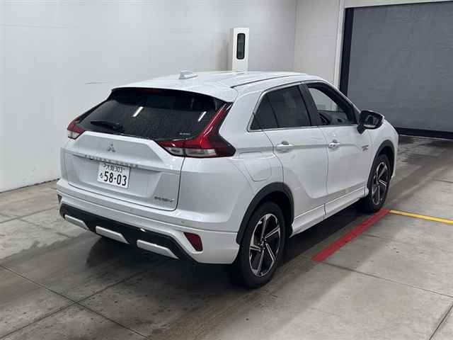 MITSUBISHI ECLIPSE CROSS 2023