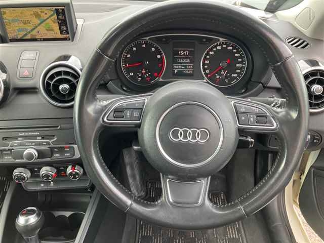 AUDI A1 2011