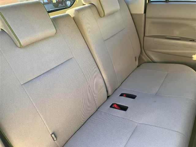 TOYOTA PIXIS SPACE 2016