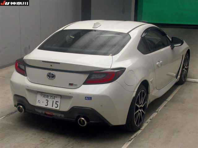 TOYOTA 86 2024