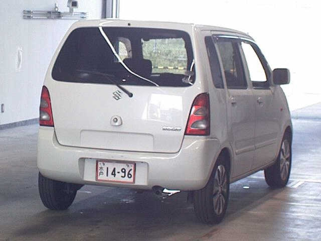 SUZUKI SOLIO 2010