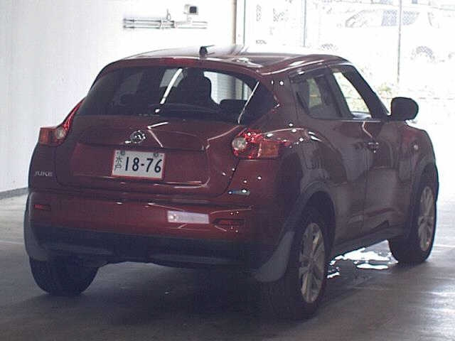 NISSAN JUKE 2010