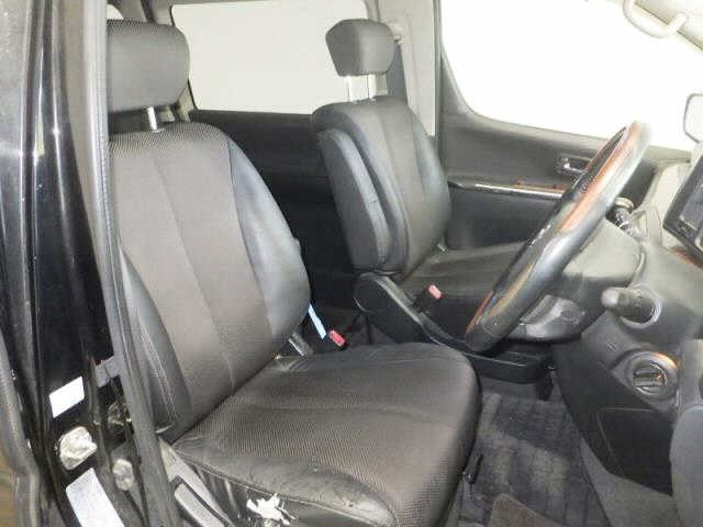NISSAN ELGRAND 2009