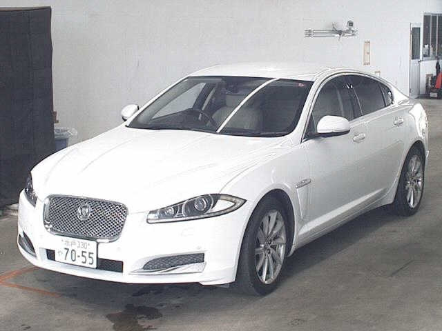 JAGUAR XF SERIES 2012