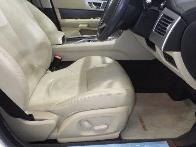 JAGUAR XF SERIES 2012