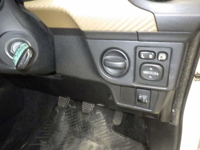 TOYOTA COROLLA AXIO 2014