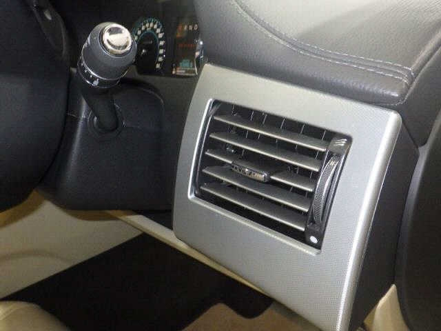 JAGUAR XF SERIES 2012