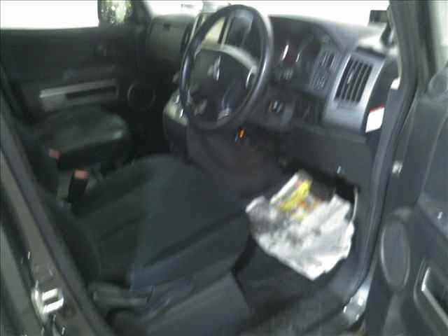 MITSUBISHI DELICA D5 2012