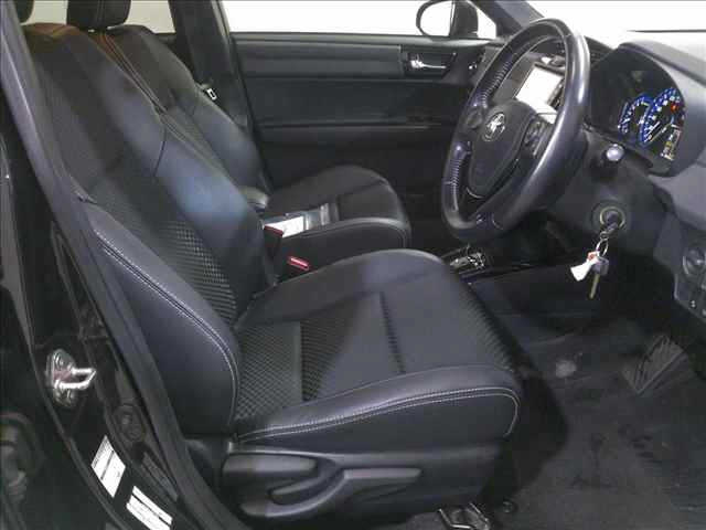 TOYOTA COROLLA FIELDER 2015