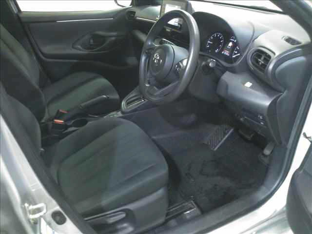 TOYOTA YARIS 2021
