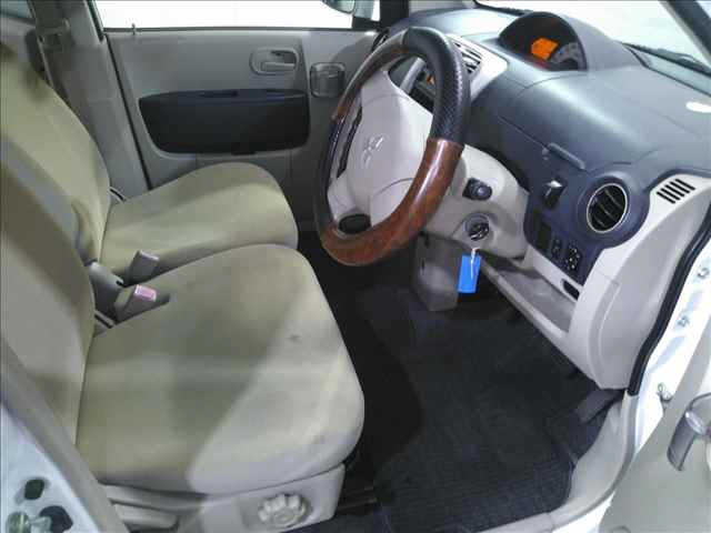 MITSUBISHI EK WAGON 2011