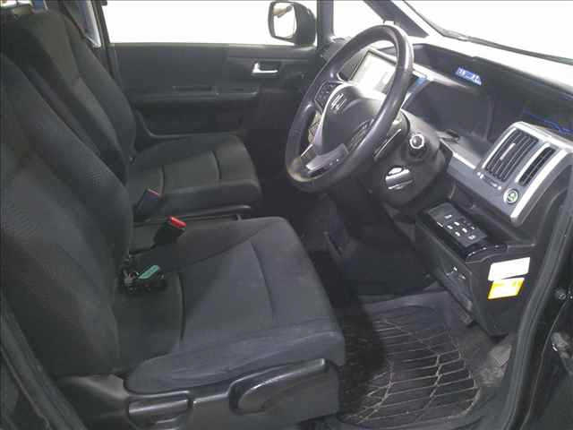 HONDA STEP WAGON 2014