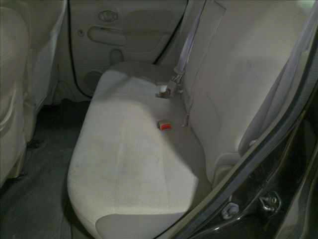NISSAN CUBE 2010