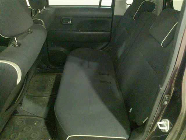 TOYOTA PIXIS SPACE 2014