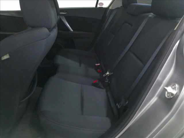 MAZDA AXELA 2009