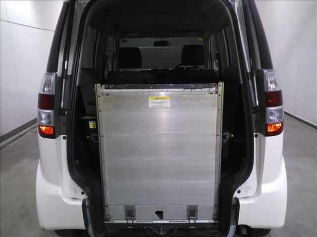 HONDA ZEST 2010
