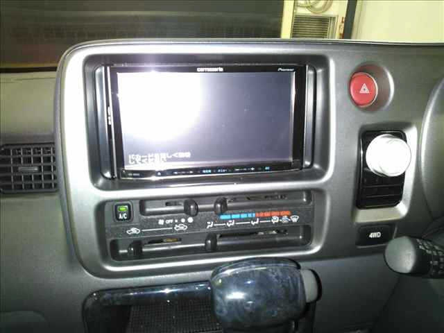 DAIHATSU HIJET VAN 2012
