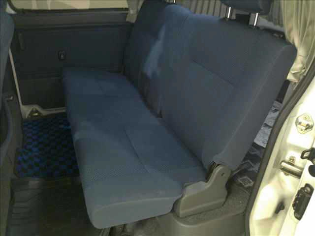 DAIHATSU HIJET VAN 2012