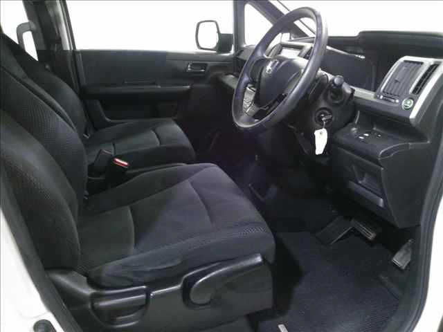 HONDA STEP WAGON 2010