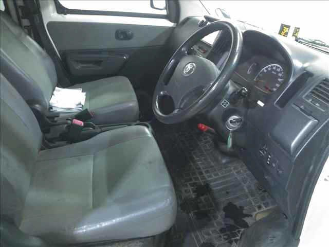 TOYOTA TOWN ACE VAN 2017