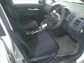 TOYOTA AURIS 2010