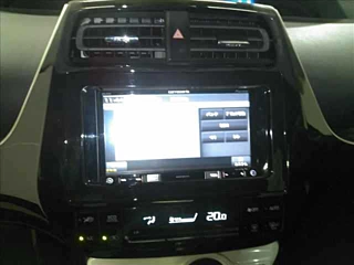 TOYOTA PRIUS 2018