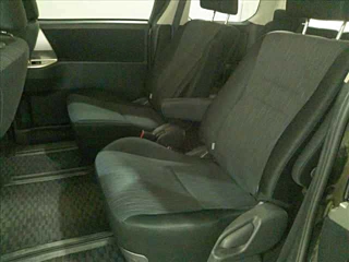 TOYOTA VOXY 2010