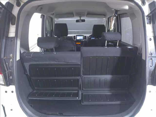 MITSUBISHI DELICA D2 2012