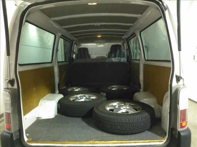 NISSAN CARAVAN VAN 2011