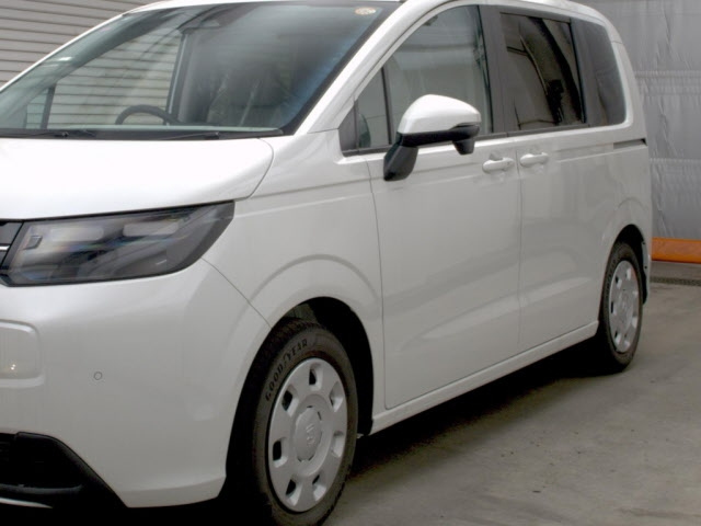 HONDA FREED 2025