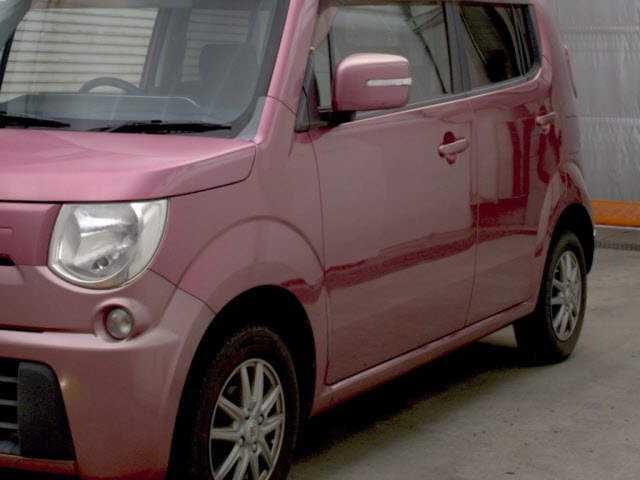 SUZUKI MRWAGON 2011